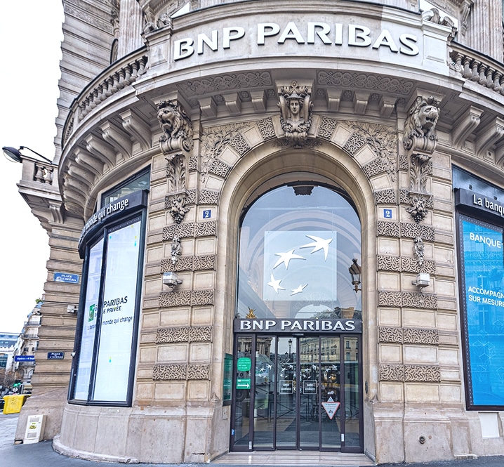 Devanture batiment BNP Paribas 5
