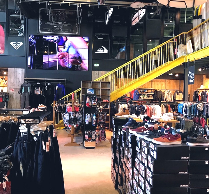 Intérieur du magasin boardriders 5