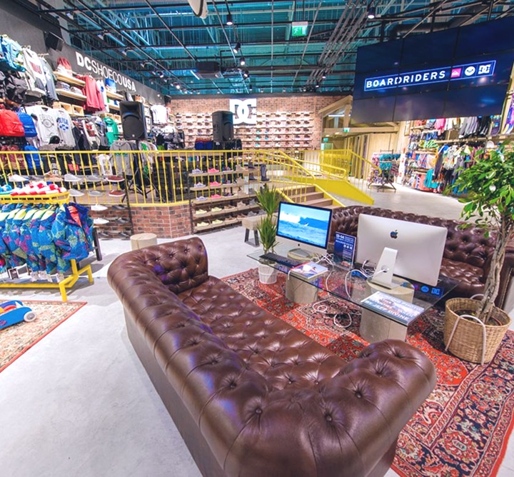 Intérieur du magasin boardriders 2
